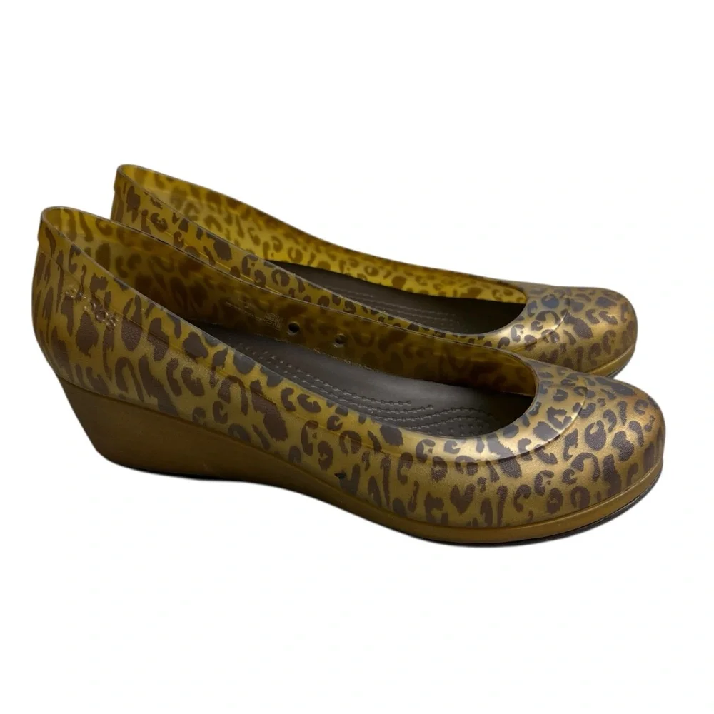 Crocs Carlisa Animal Print Wedge Size Women’s 8 Shoe